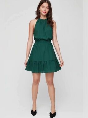 Aritzia Wilfred Effet Mini Dress - Emerald Green sz small